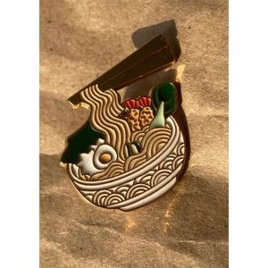 NWT ramen and chopsticks brooch/pin